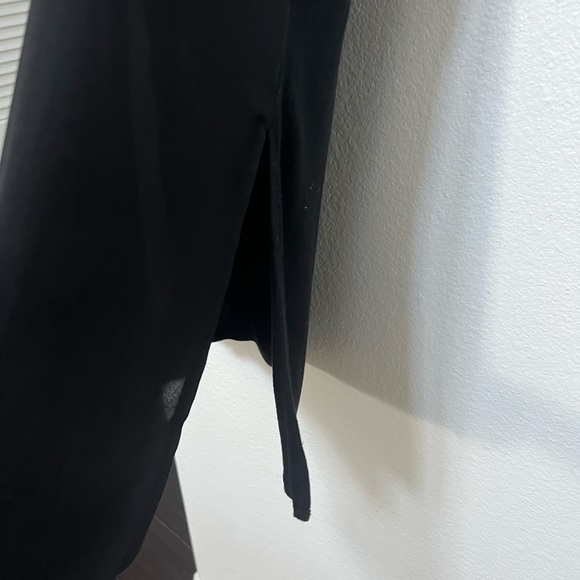 Black Express Womens Mesh V Front Sleeveless Shirt Medium - Picture 5 of 5